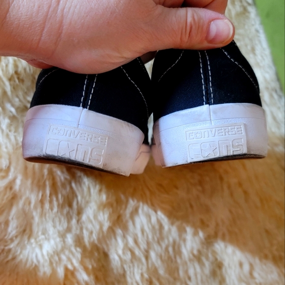 Converse Crimson Canvas Ox Men's Black/White Light Used With Box - Picture 4 of 13